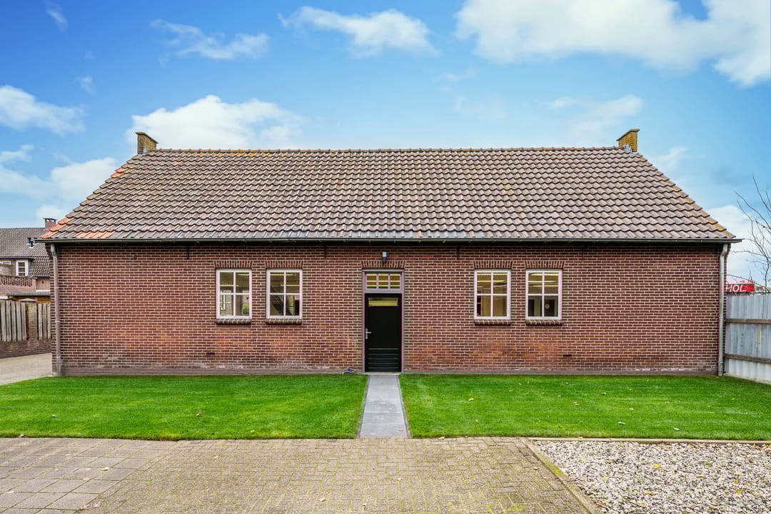 Foto 46 van Spoorstraat 1-A