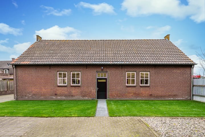 Foto 46 van Spoorstraat 1-A