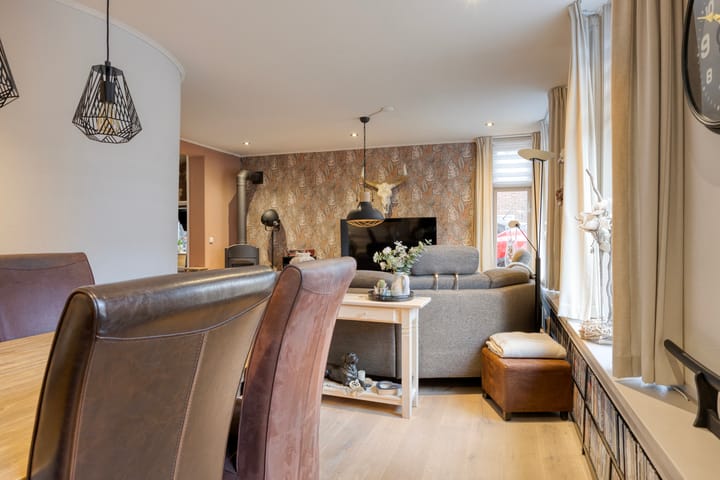 Photo 16 of Kerkweg 11