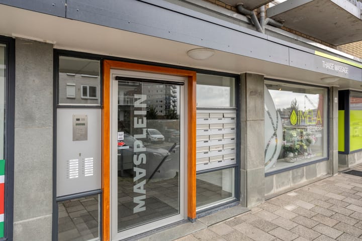 Photo 5 of Maasplein 69