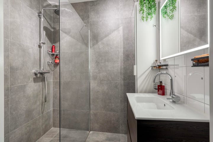 Photo 14 of Hooghuisstraat 18-A