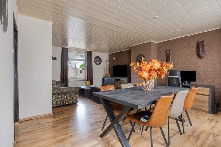 Foto 8 van Coöperatiestraat 12