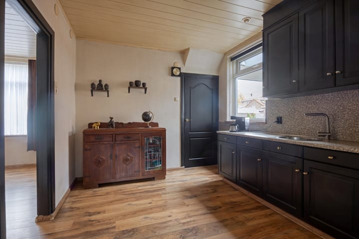 Foto 11 van Coöperatiestraat 12