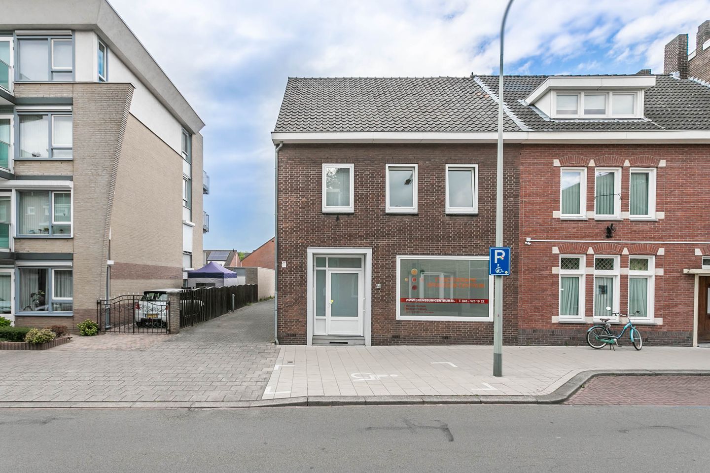 Bekijk foto 2 van Kerkstraat 340