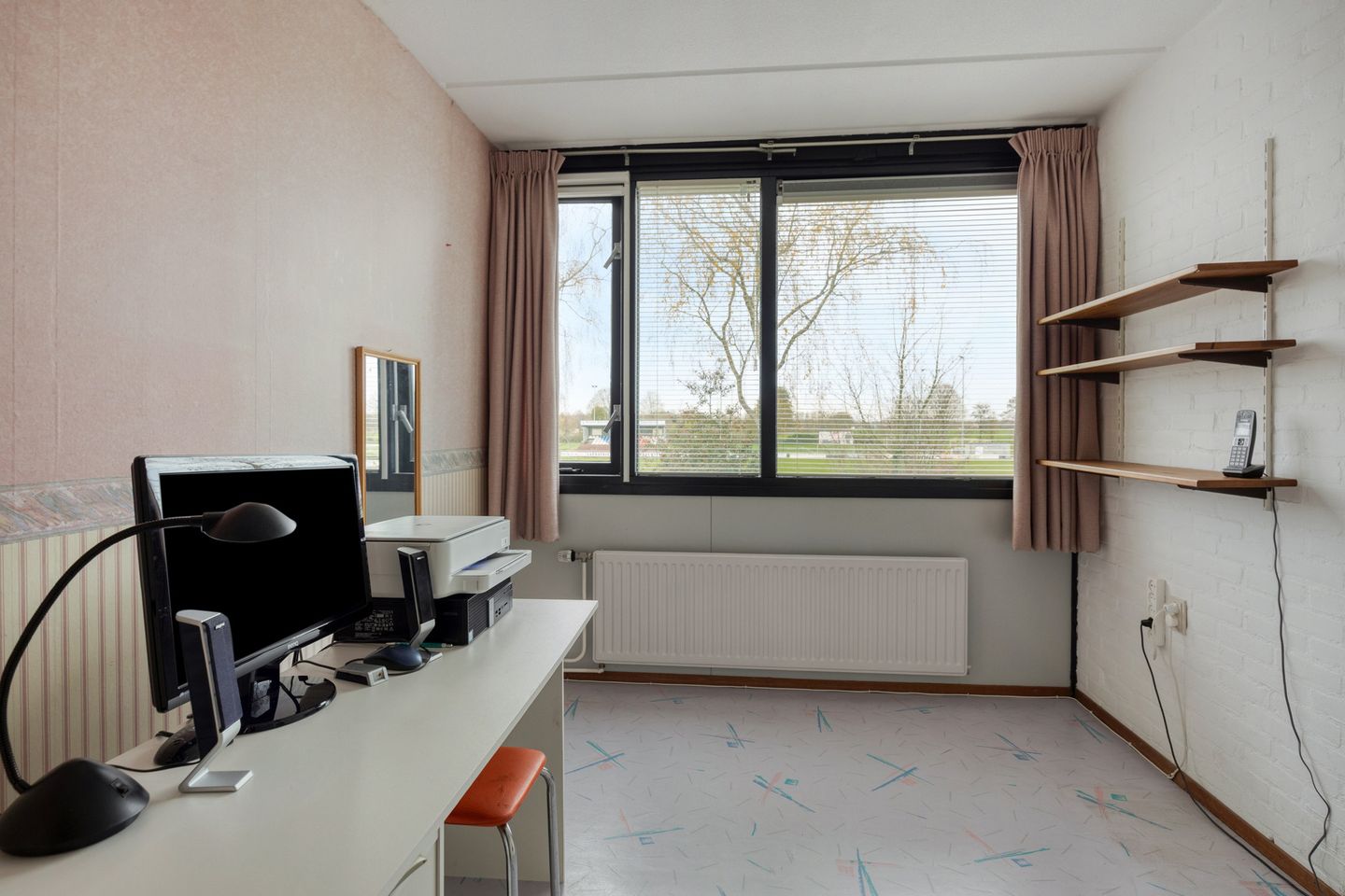 Foto 20 van Meester Holtropstraat 16