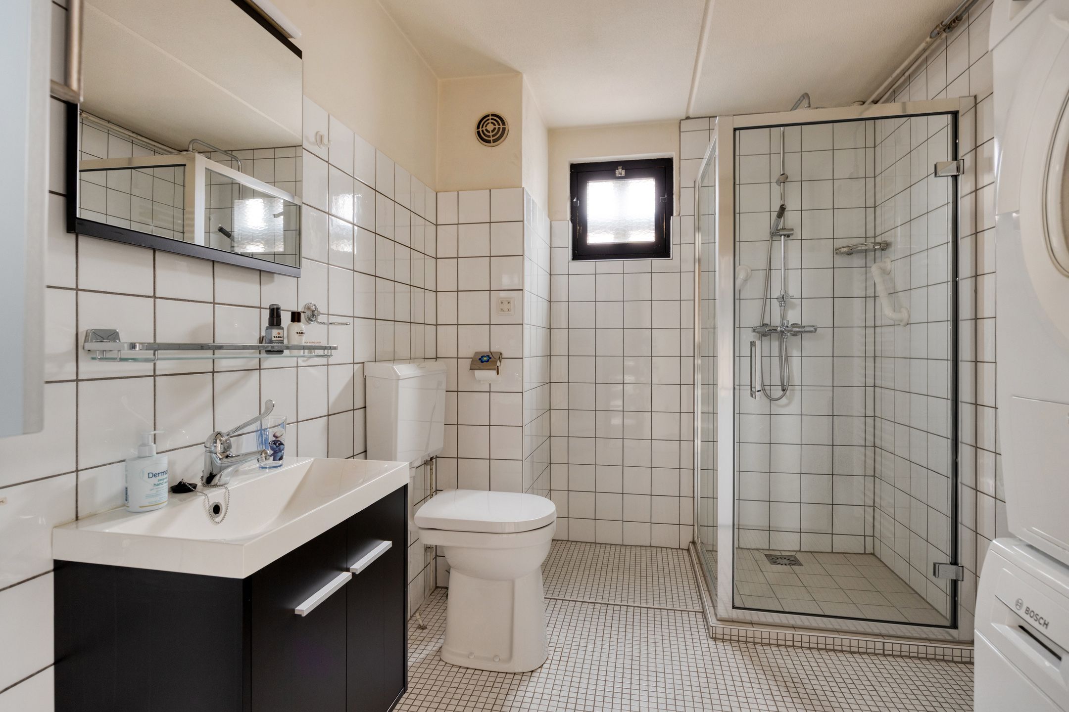 Foto 21 van Meester Holtropstraat 16