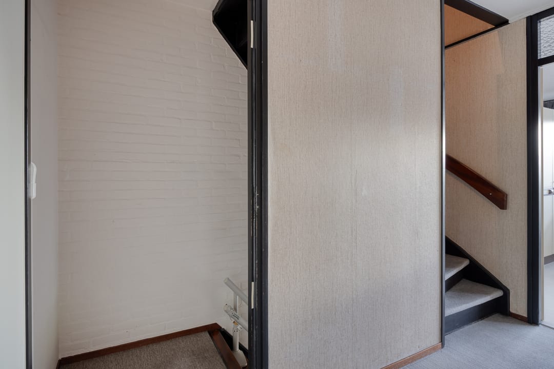 Foto 23 van Meester Holtropstraat 16