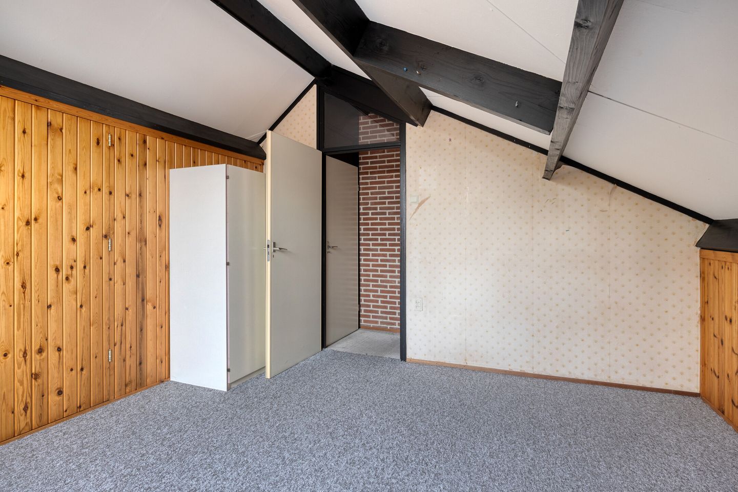 Foto 25 van Meester Holtropstraat 16