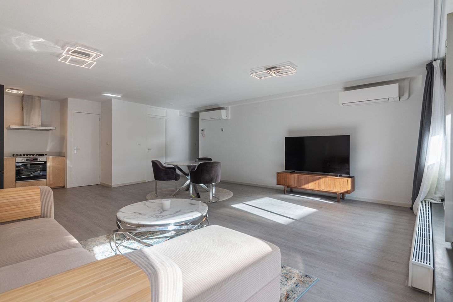 Photo 4 of Nieuwe Nieuwstraat 4-C