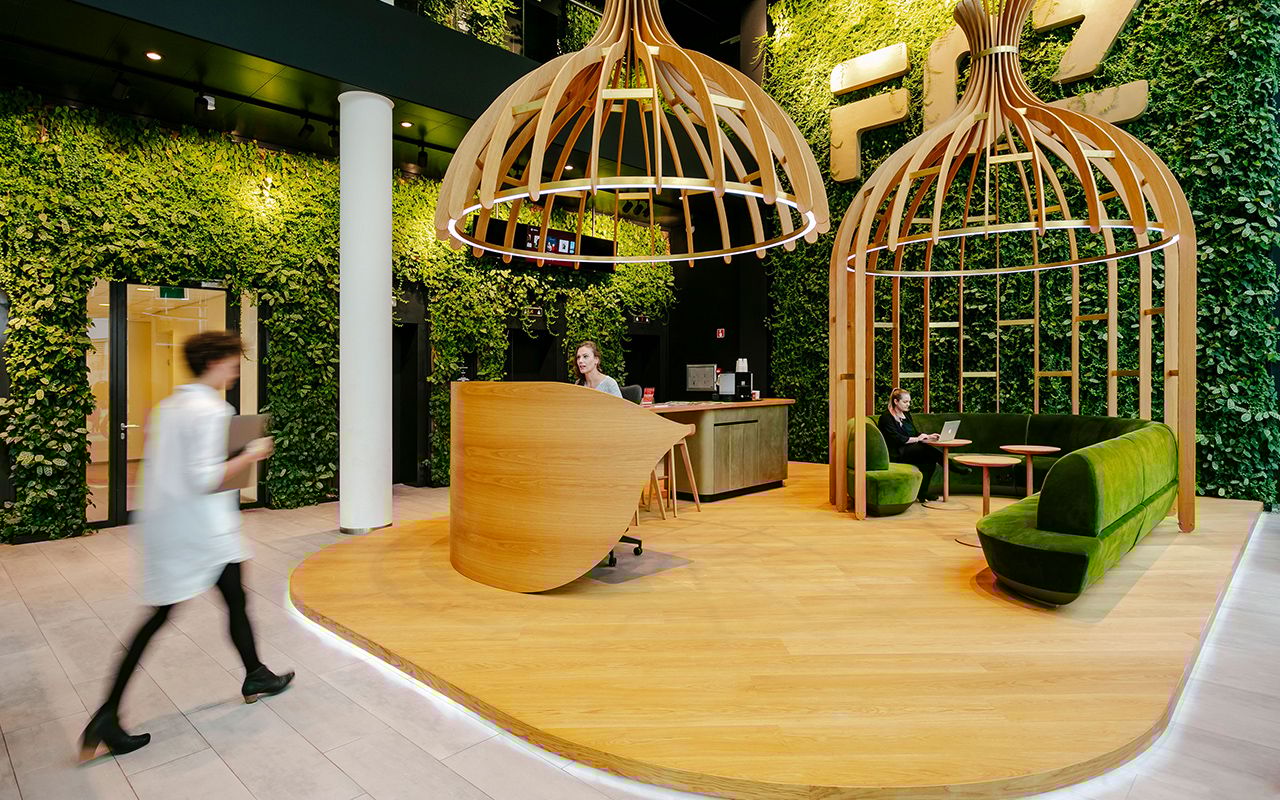 Bekijk foto 4 van Gustav Mahlerlaan 300