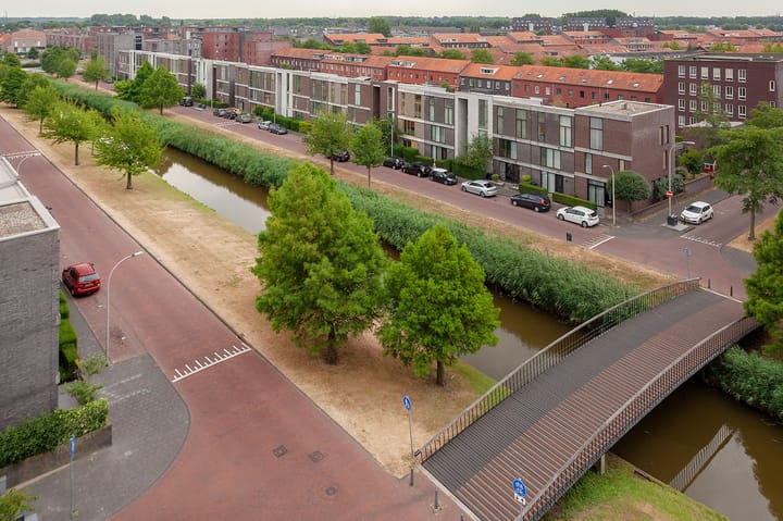 Foto 17 van Weidevogellaan 190