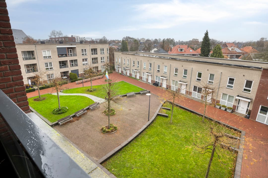 Foto 23 van Goudmijnhof 184