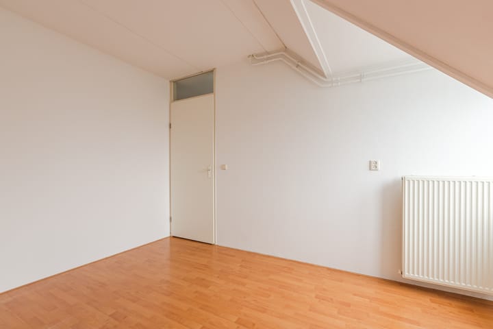 Foto 20 van Moerbeeklaan 11