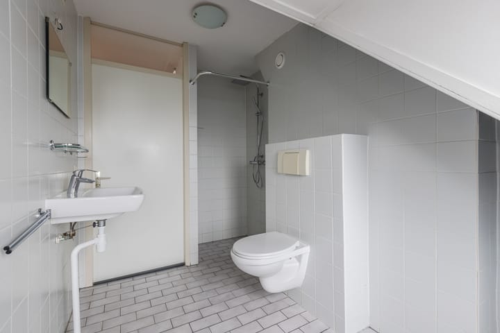 Foto 22 van Moerbeeklaan 11