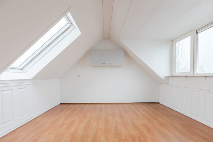 Foto 26 van Moerbeeklaan 11