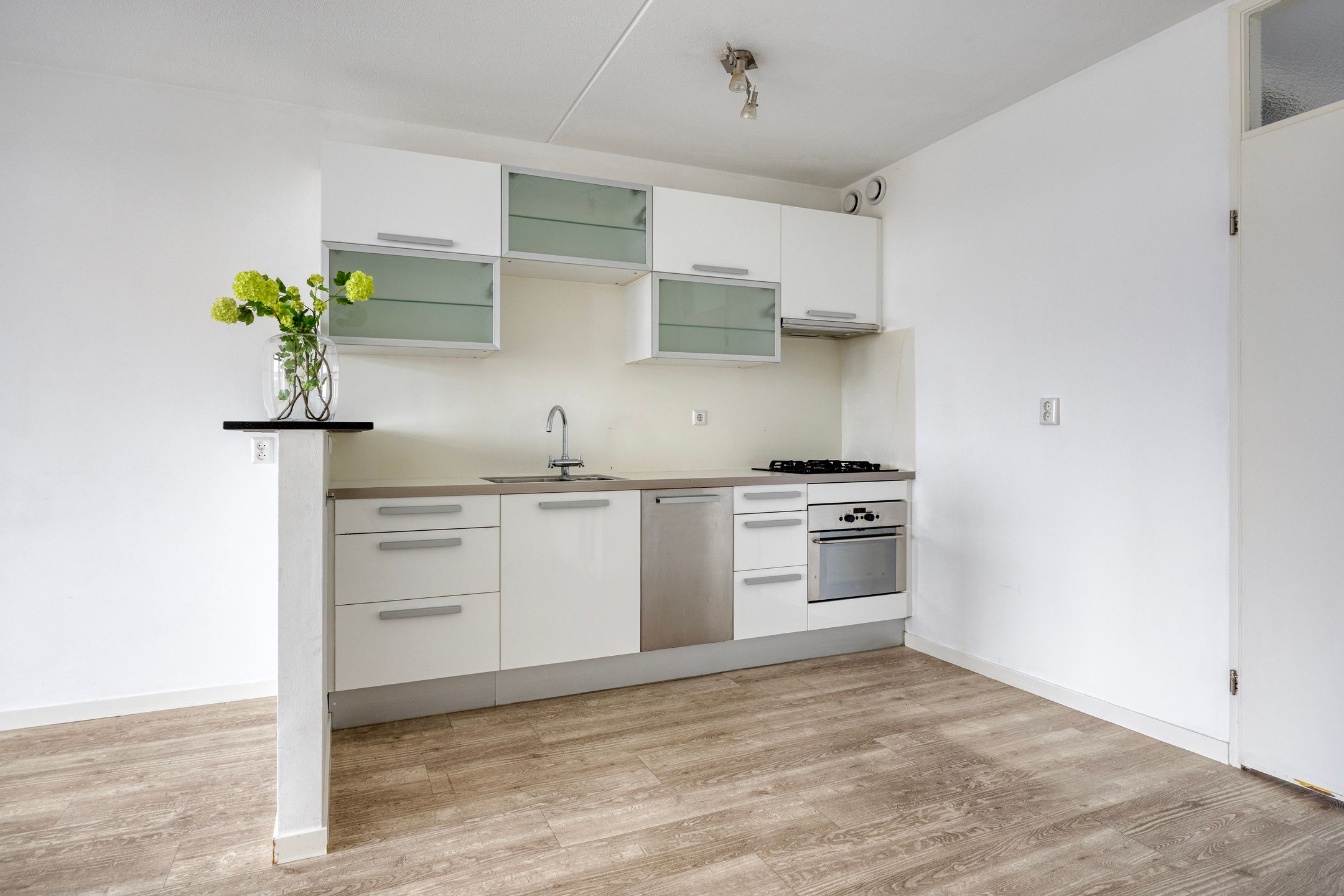 Foto 9 van Kervel 28