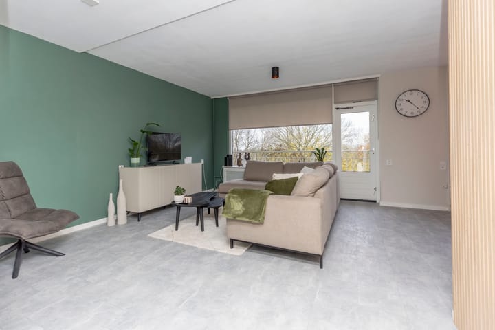 Photo 2 of Zernikelaan 540