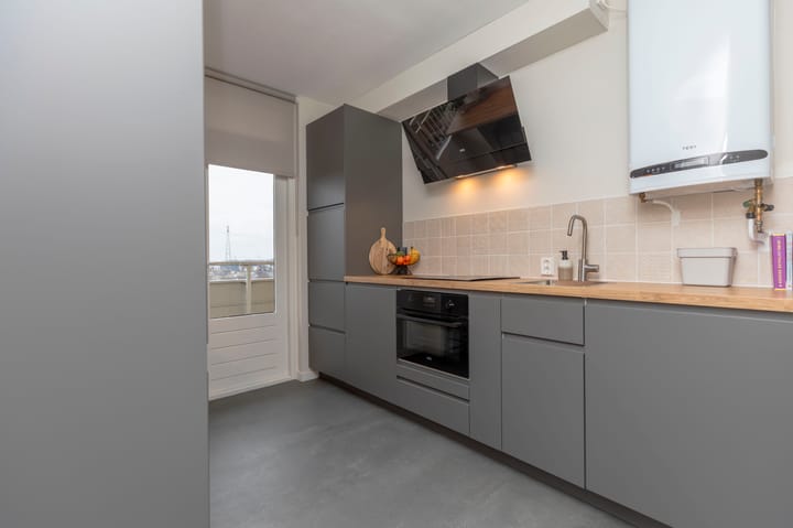 Photo 16 of Zernikelaan 540