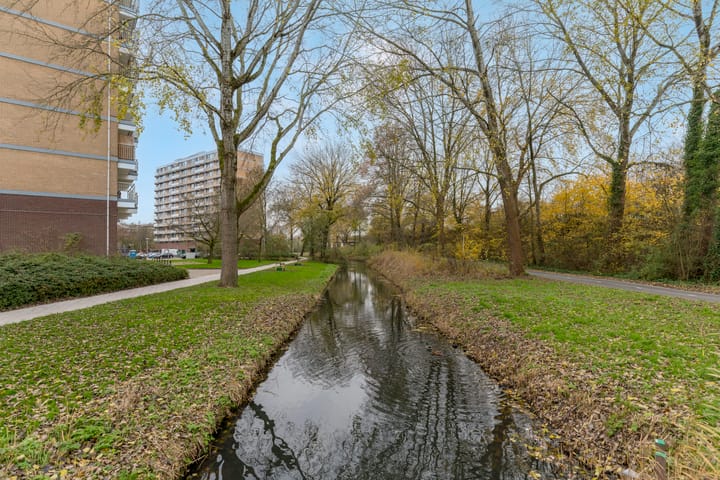 Photo 31 of Zernikelaan 540