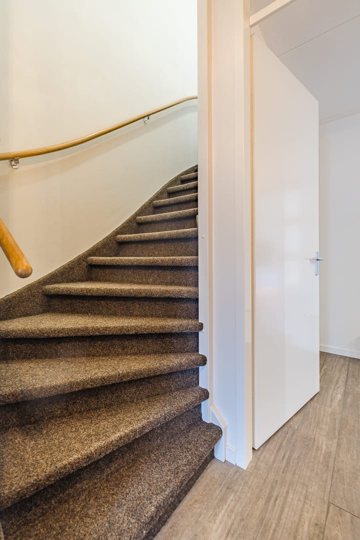 Photo 11 of Eikepage 19