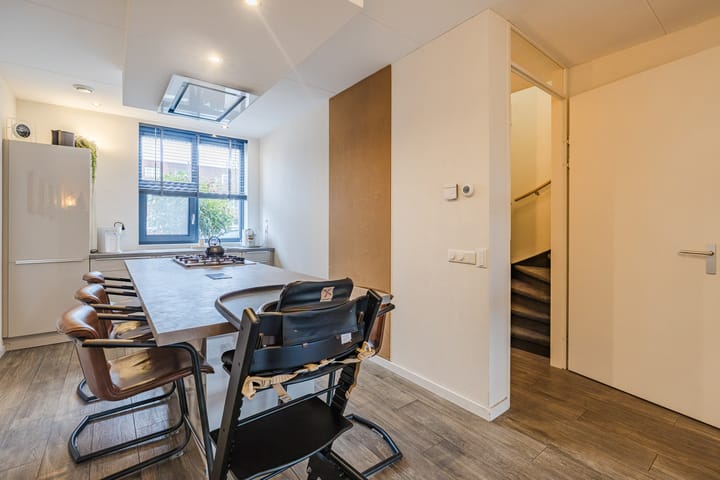 Photo 20 of Eikepage 19