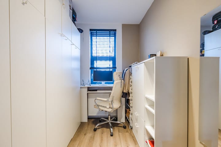 Photo 36 of Eikepage 19