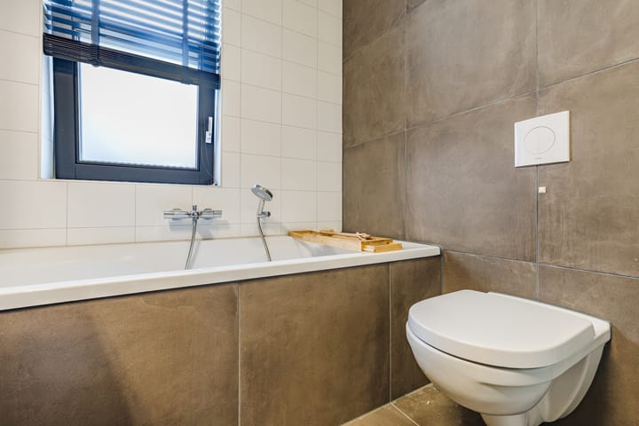 Photo 39 of Eikepage 19