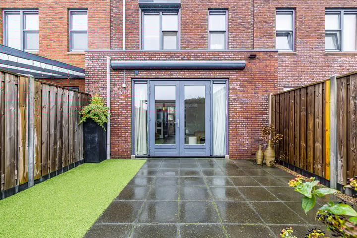 Photo 46 of Eikepage 19