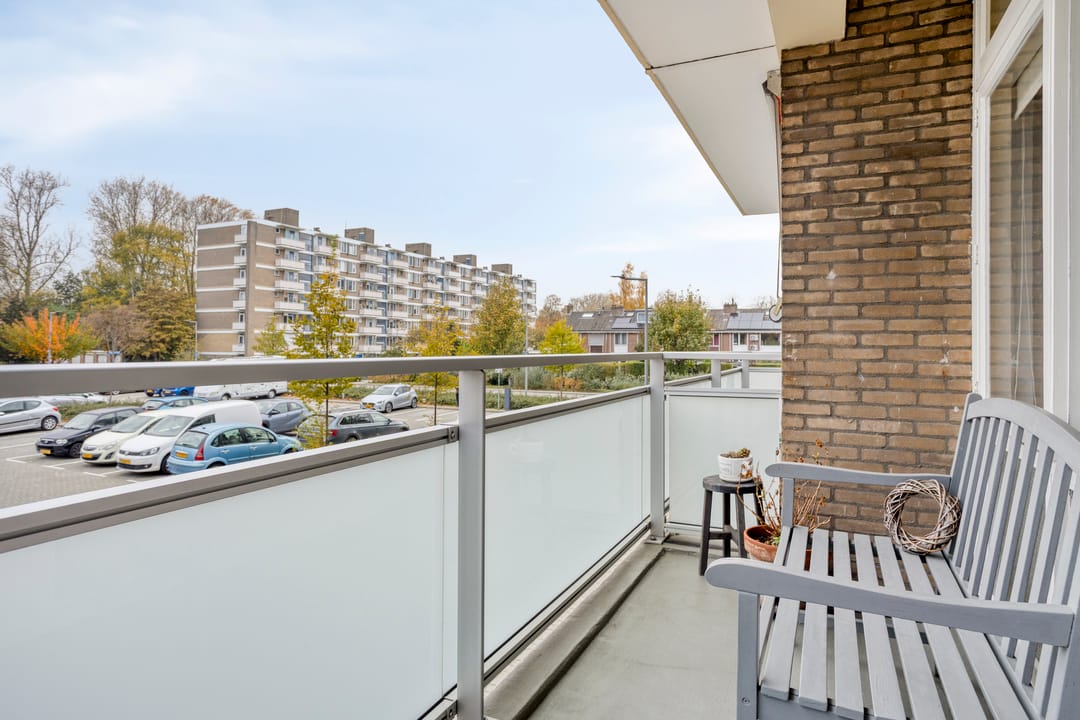 Photo 7 of Van der Helmstraat 404