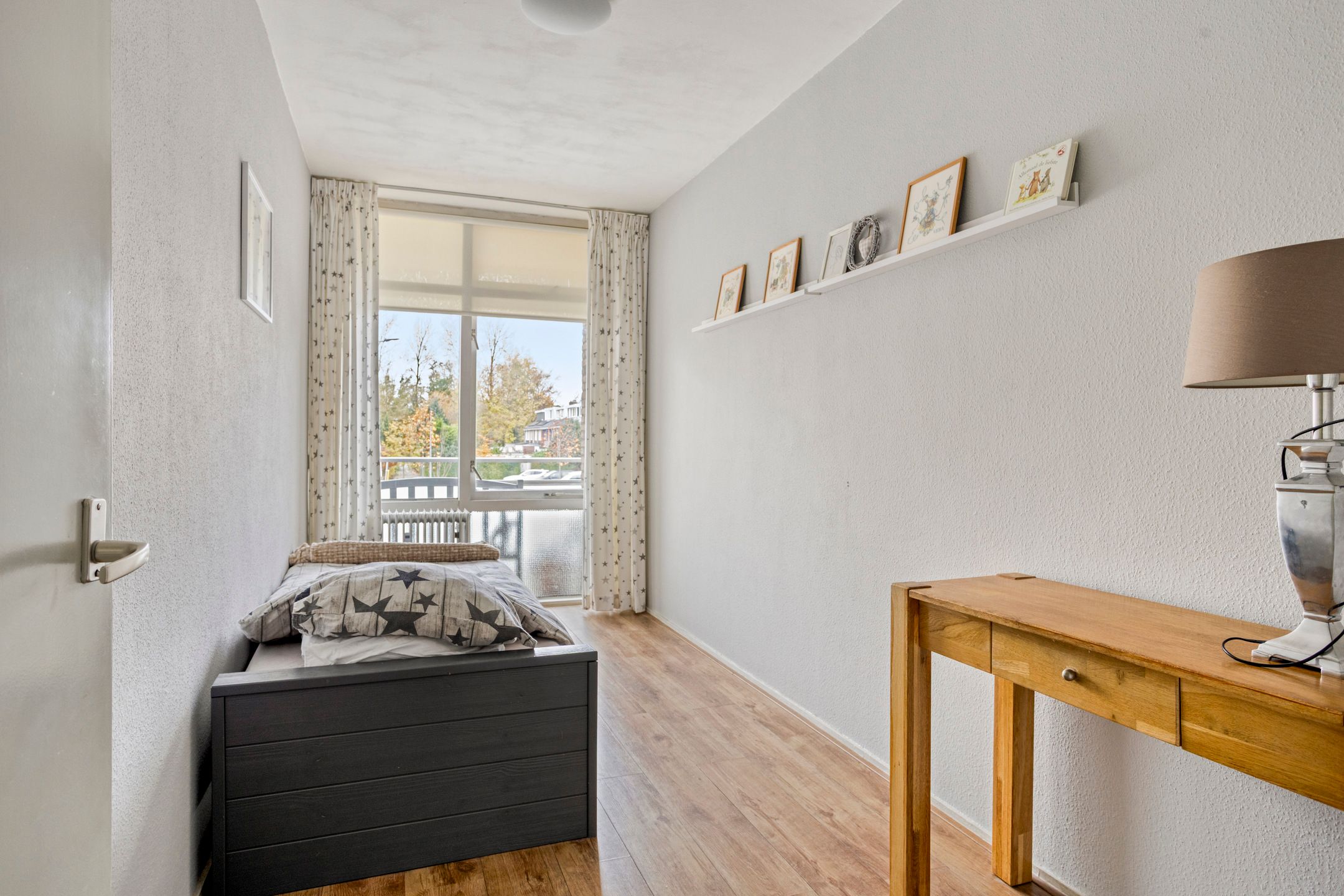 Photo 12 of Van der Helmstraat 404