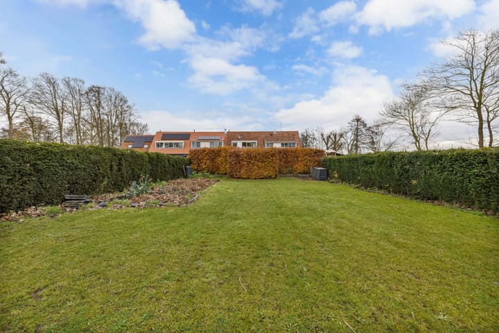 Photo 11 of Uiterdijkenweg 7-C