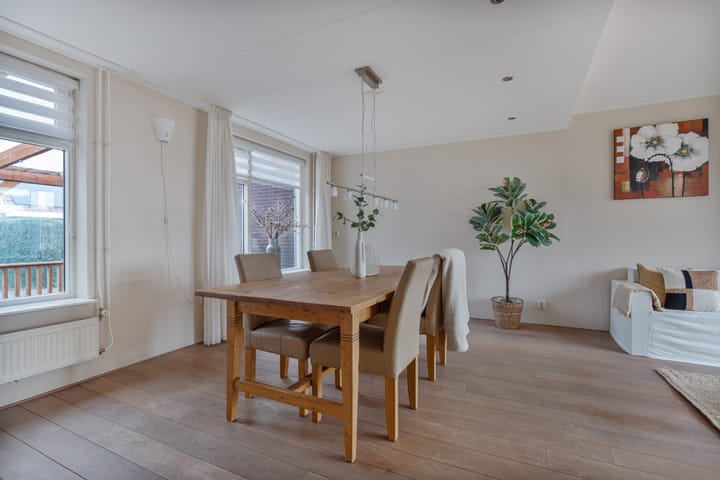 Photo 23 of Uiterdijkenweg 7-C