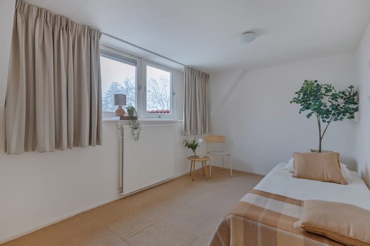 Photo 44 of Uiterdijkenweg 7-C