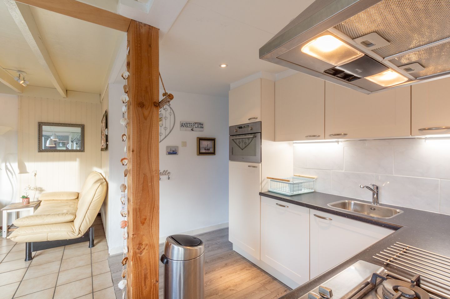 Photo 10 of Westerduinweg 34-H183