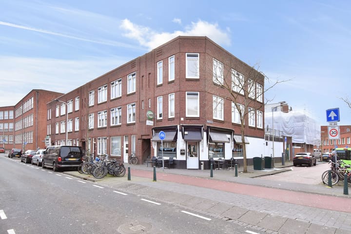 Foto 20 van Schalk Burgerstraat 441