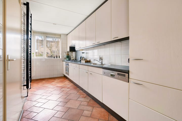 Foto 17 van Vergeet-mij-nietjestraat 32