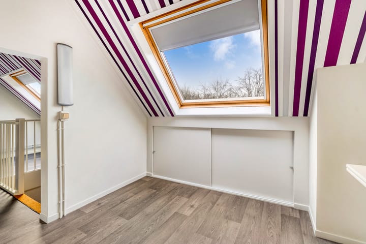 Foto 38 van Vergeet-mij-nietjestraat 32