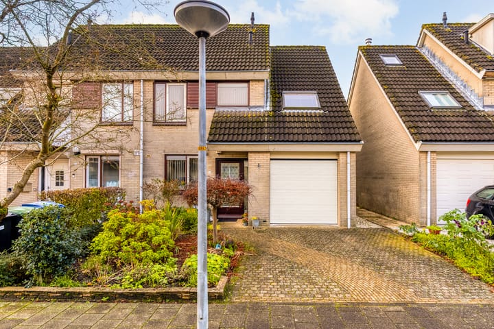 Foto 41 van Vergeet-mij-nietjestraat 32