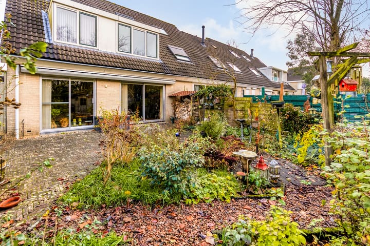 Foto 50 van Vergeet-mij-nietjestraat 32