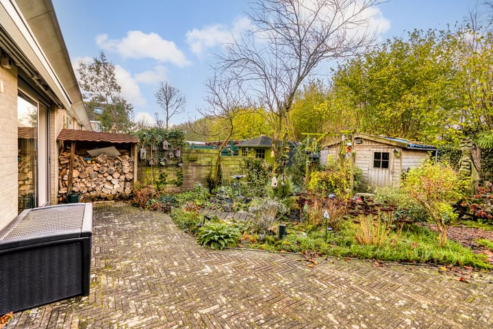 Foto 53 van Vergeet-mij-nietjestraat 32