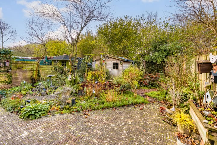 Foto 56 van Vergeet-mij-nietjestraat 32