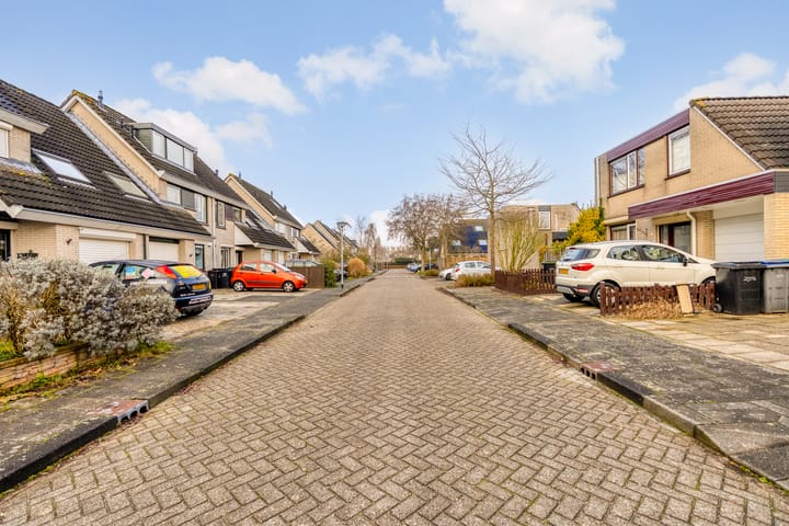 Foto 59 van Vergeet-mij-nietjestraat 32