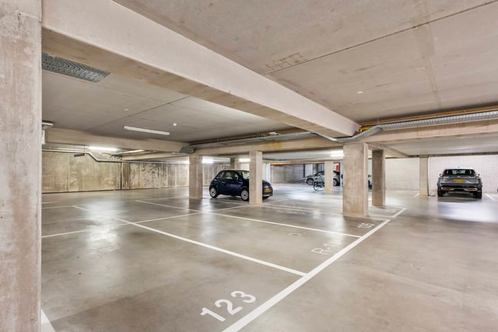 Foto 19 van Wilhelminaplein 135