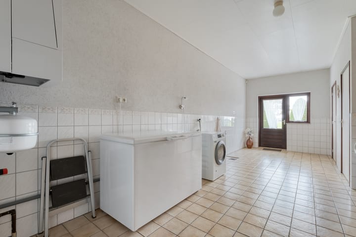 Photo 31 of Dekkersweg 8