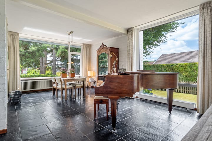 Photo 10 of Breulsweg 2