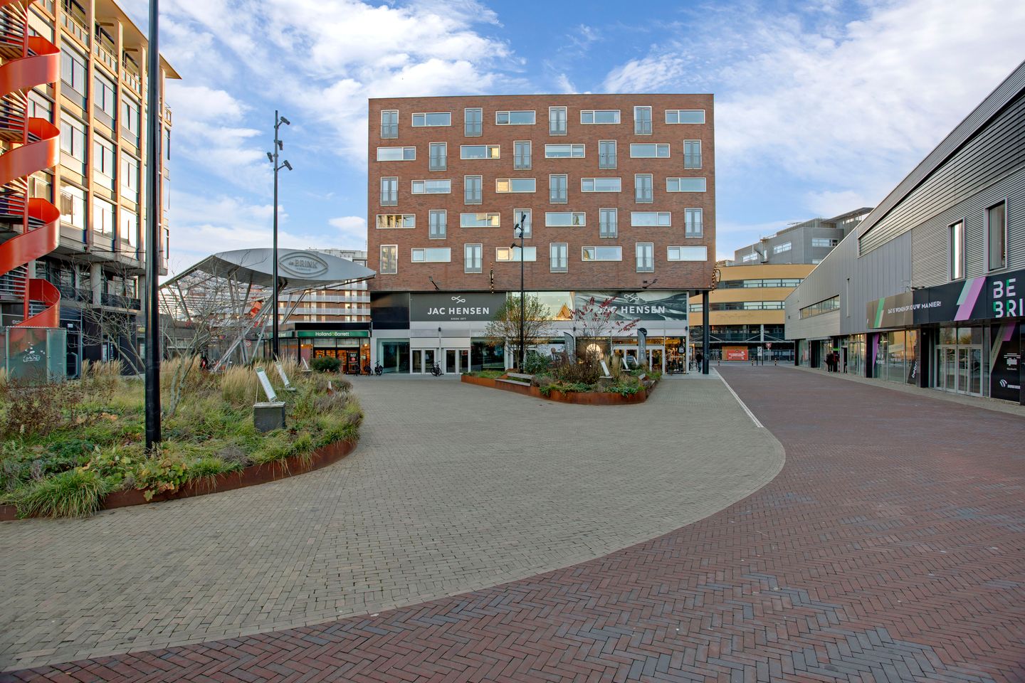 Foto 34 van Brink 168