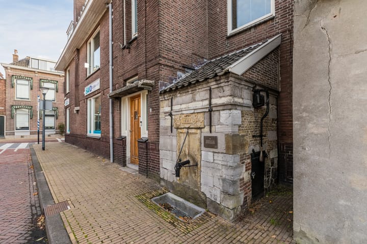 Foto 25 van Pompstraat 58