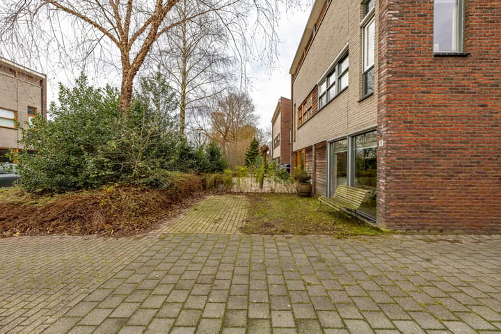 Photo 46 of Gouwland 11