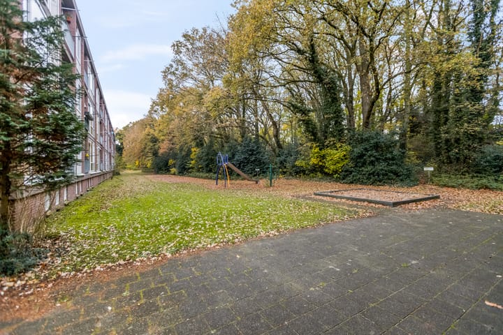 Foto 30 van Ernst Casimirlaan 52