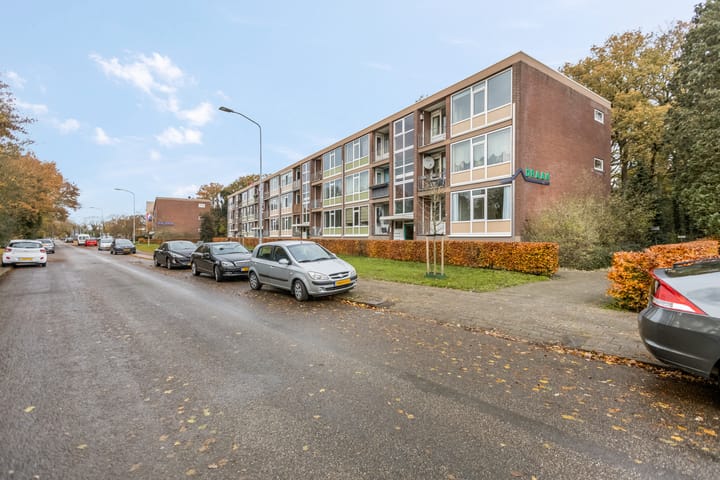 Foto 35 van Ernst Casimirlaan 52